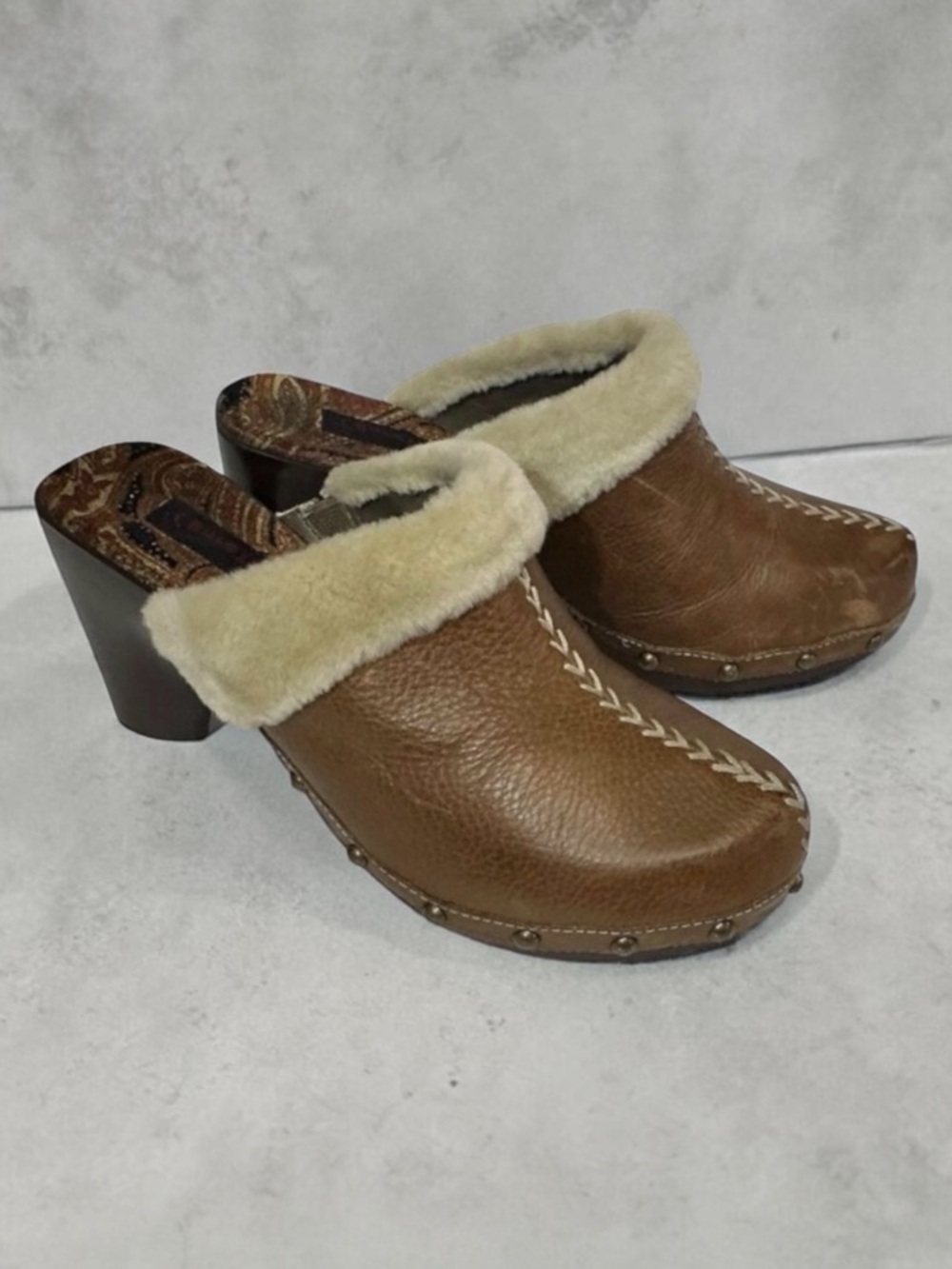 Bare Traps Addison Slip On Brown Leather Faux Fur Heeled Clogs Mules